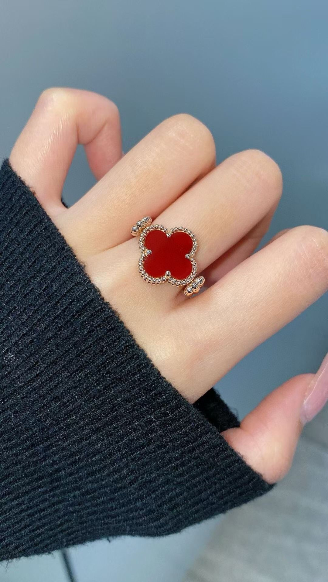 VCA Vintage Alhambra Reversible Ring - Rep Fashion™