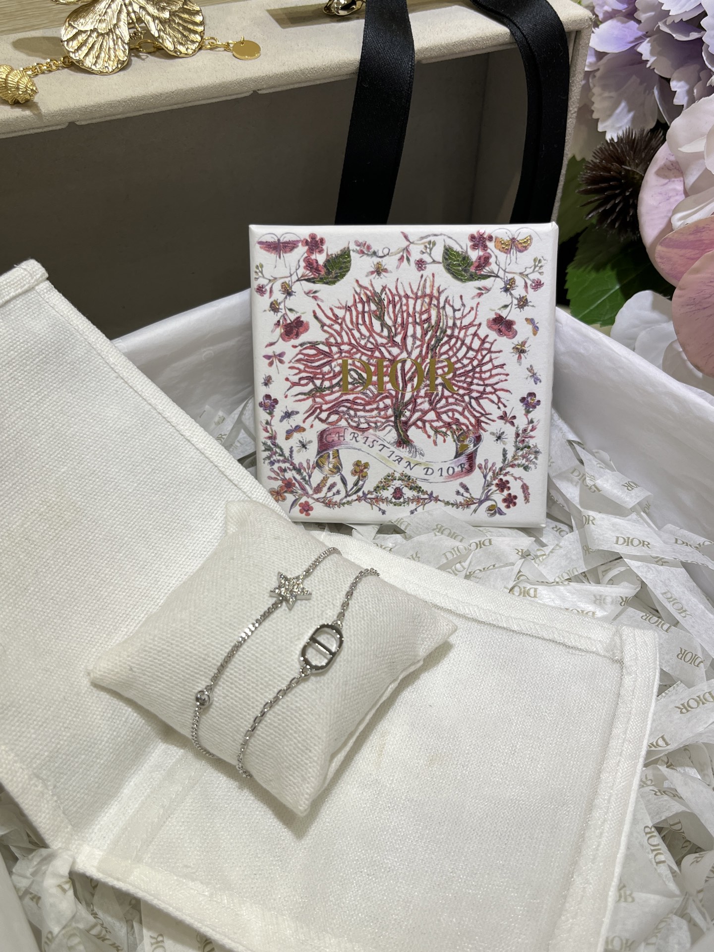 Dior Two Layered Chain with Star Charm Bracelet - Rep Fashion™