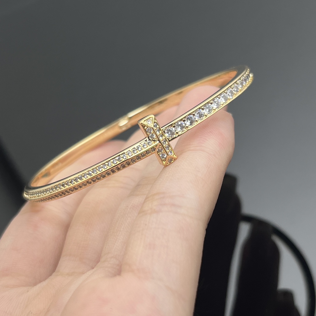 Tiffany Diamond Paved Bangle Bracelet - Rep Fashion™