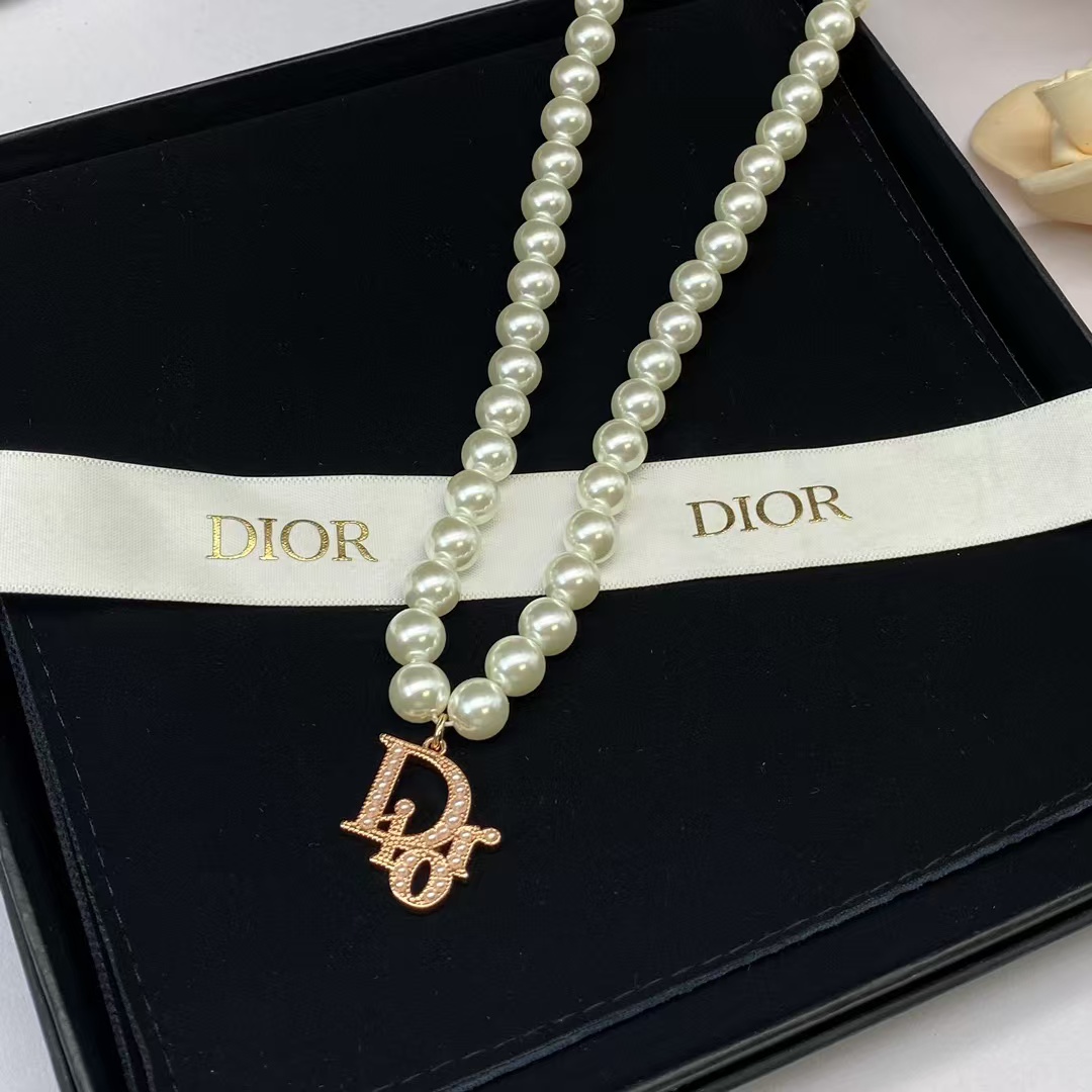 Dior Letters Pendant Pearl Necklace - Rep Fashion™