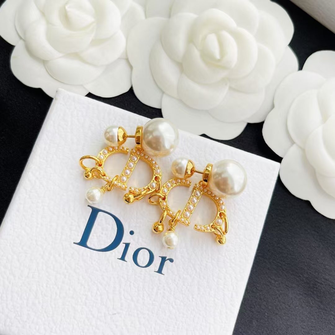 Dior Baroque CD Paved Pearl Earrings - Rep Fashion™