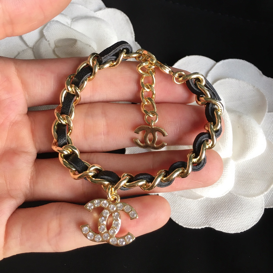 Chanel Leather Woven O Chain Bracelet Choker Necklace - Rep Fashion™