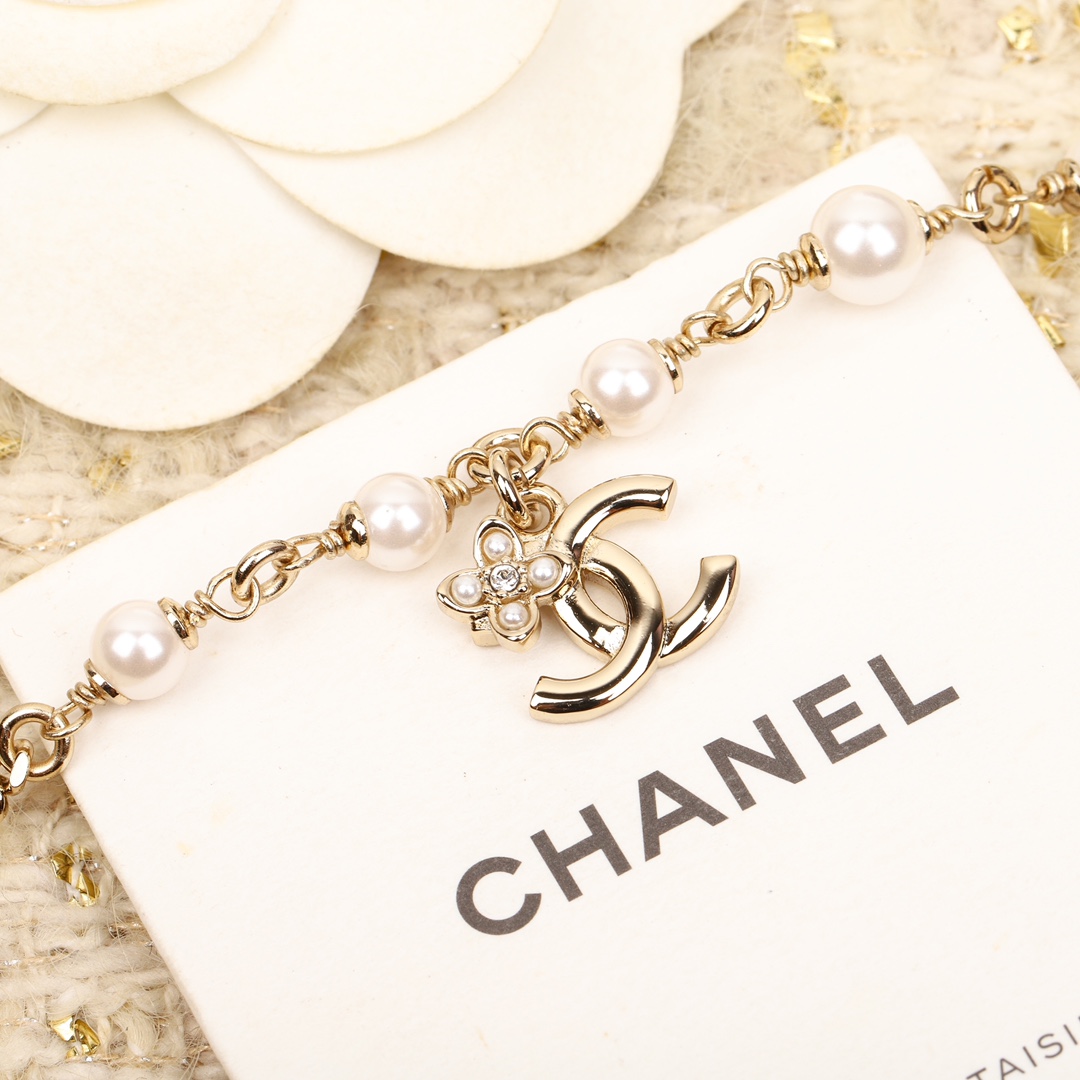 Chanel Light Gold Chain Little Flower CC Bracelet - Rep Fashion™