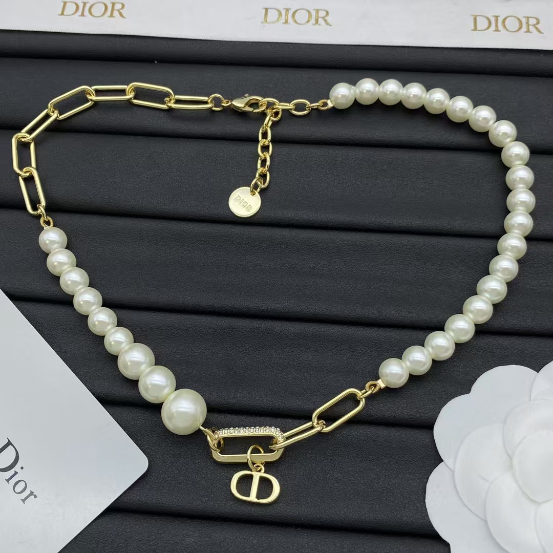 Dior Paperclip Chain and Pearl Necklace - Rep Fashion™