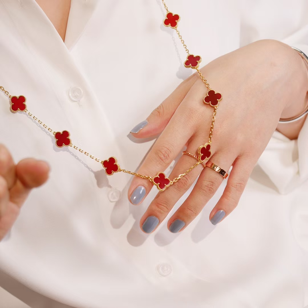 VCA Vintage Alhambra Long Necklace, 20 Motifs - Rep Fashion™