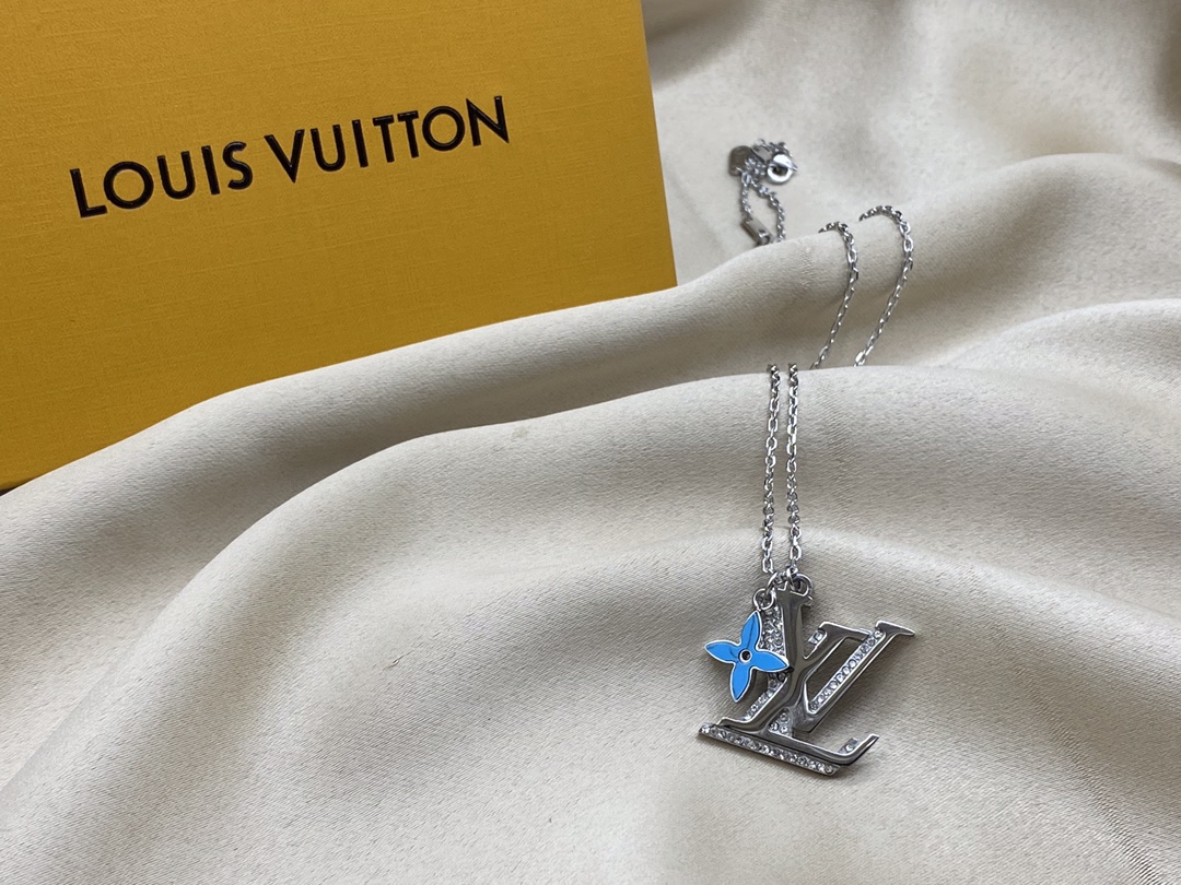 Louis Vuitton Diamond Paved LV Monogram Necklace - Rep Fashion™