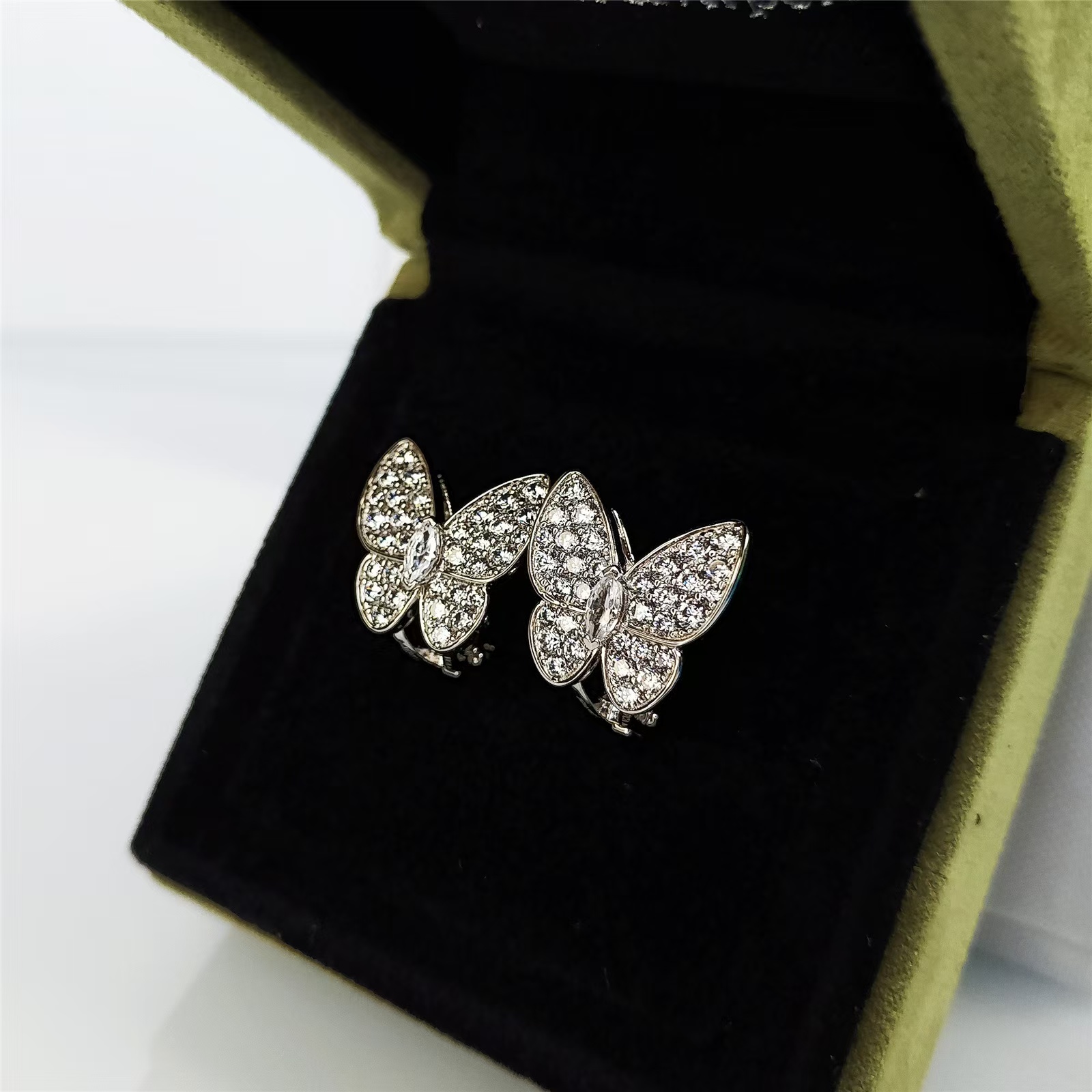 VCA Two Butterfly Earrings - Rep Fashion™