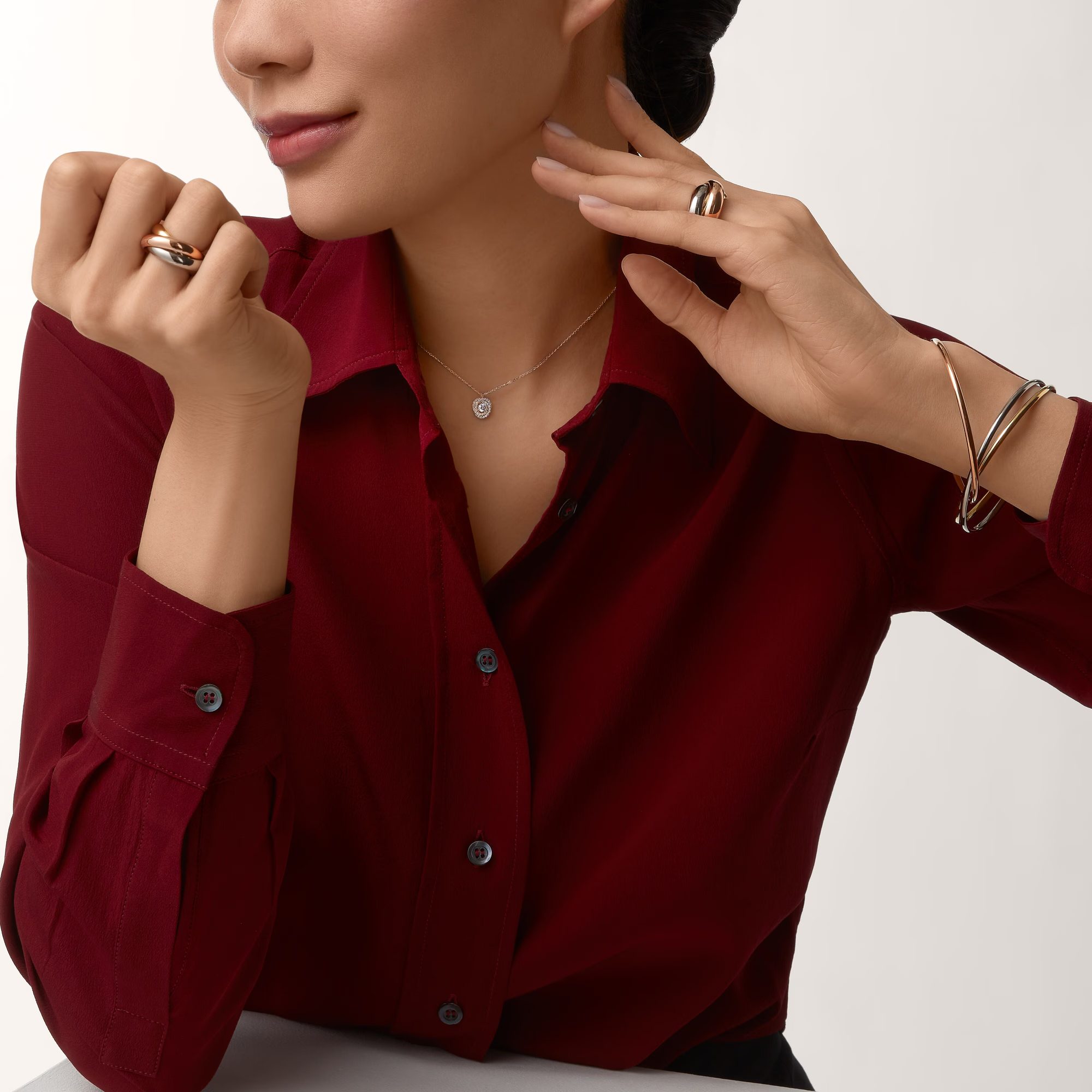 Cartier Full Diamond Paved Trinity Pendant Necklace - Rep Fashion™