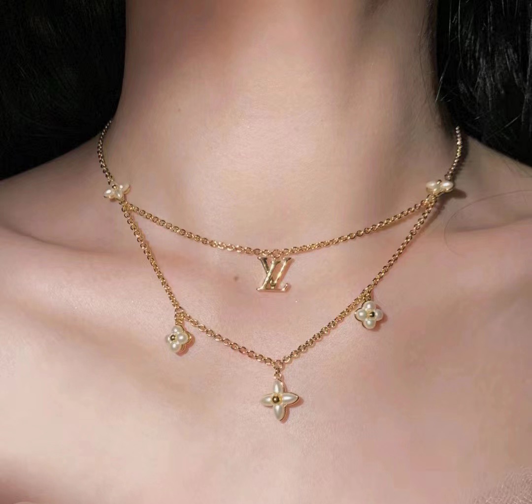 Louis Vuitton Layered Floragram Necklace - Rep Fashion™