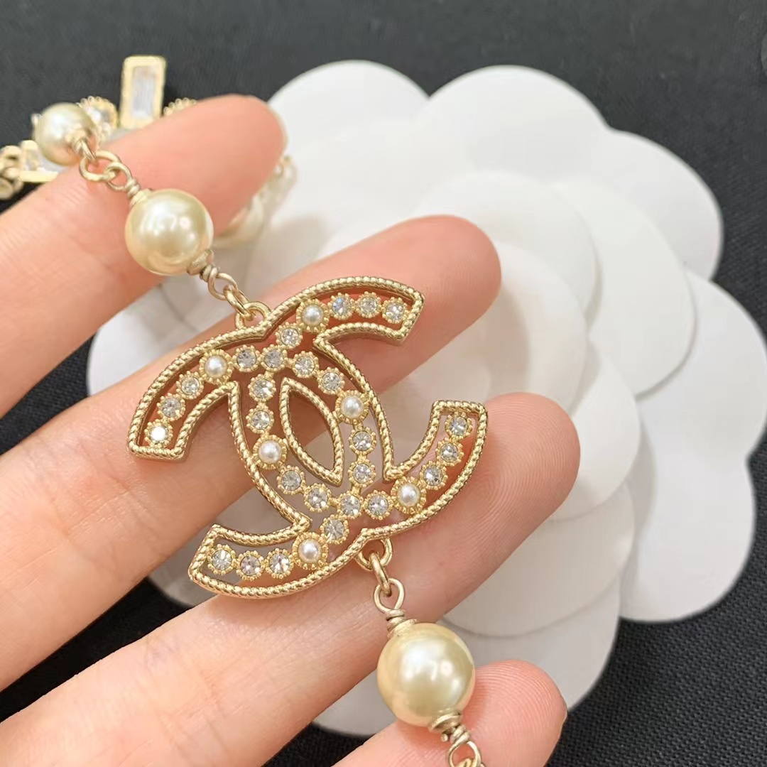 Chanel Luxury Prom Pearl Necklace - Rep Fashion™