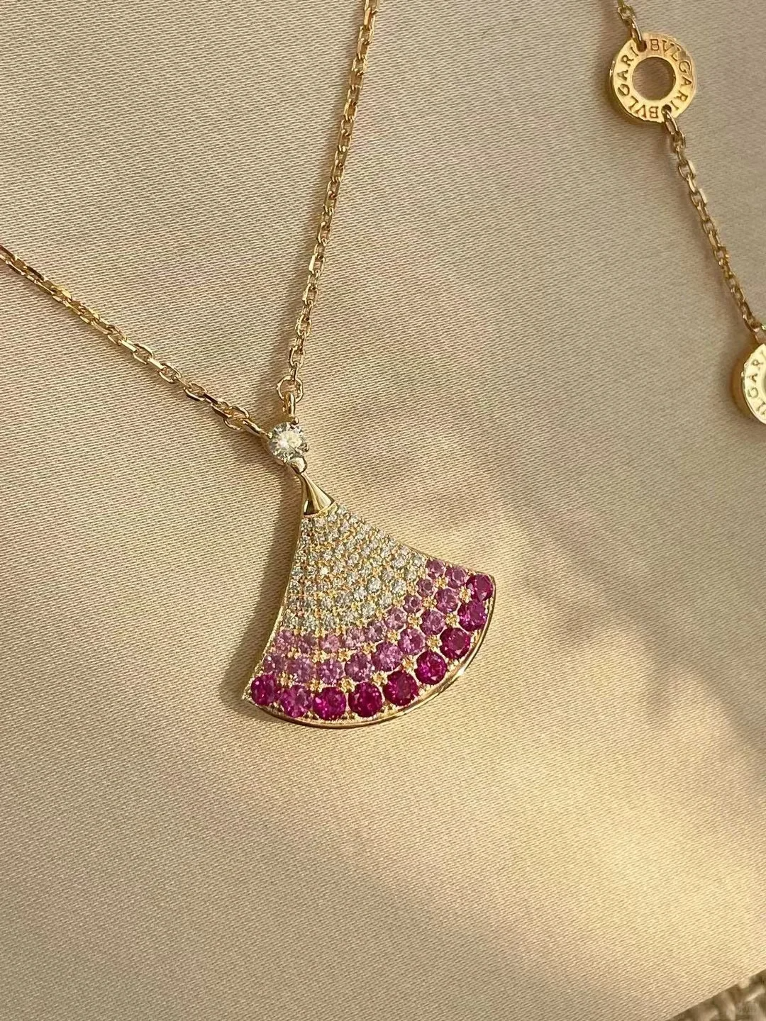 Bvlgari Divas' Dream Necklace - Rep Fashion™