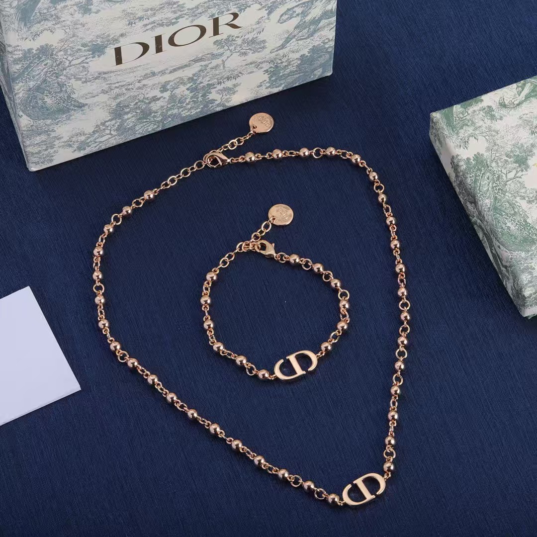 Dior Rose Gold Necklace and Bracelet - Rep Fashion™
