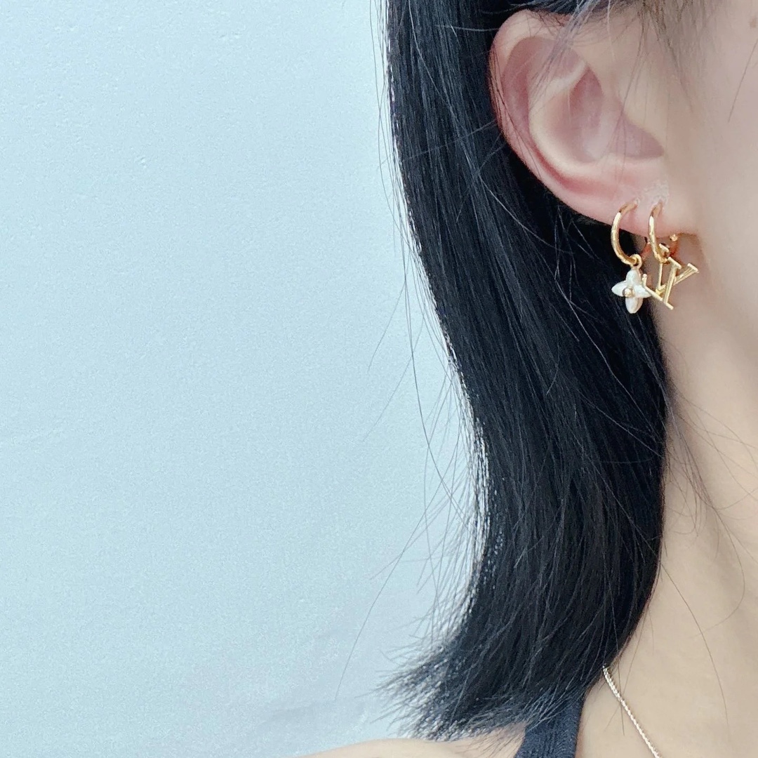 Louis Vuitton Blossom Dangle Earrings - 3 Pieces - Rep Fashion™