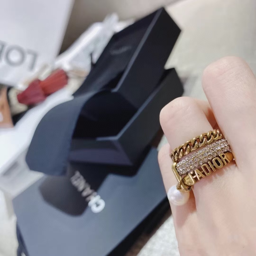 JADIOR 3 Layers Pearl Dangle Ring - Rep Fashion™