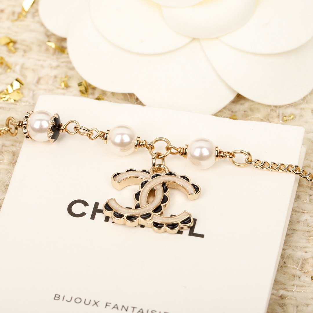 Chanel Black Lace CC Bracelet - Rep Fashion™