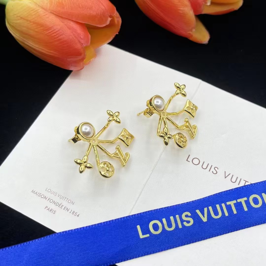 Louis Vuitton Stud Earrings - Rep Fashion™