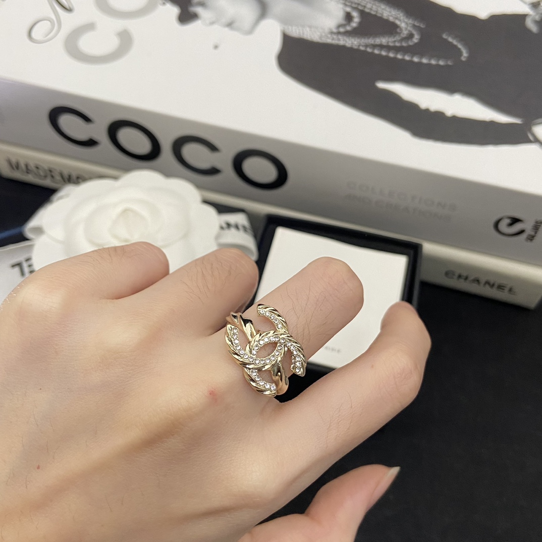 Chanel Dainty Diamond Paved Coco Ring - Rep Fashion™