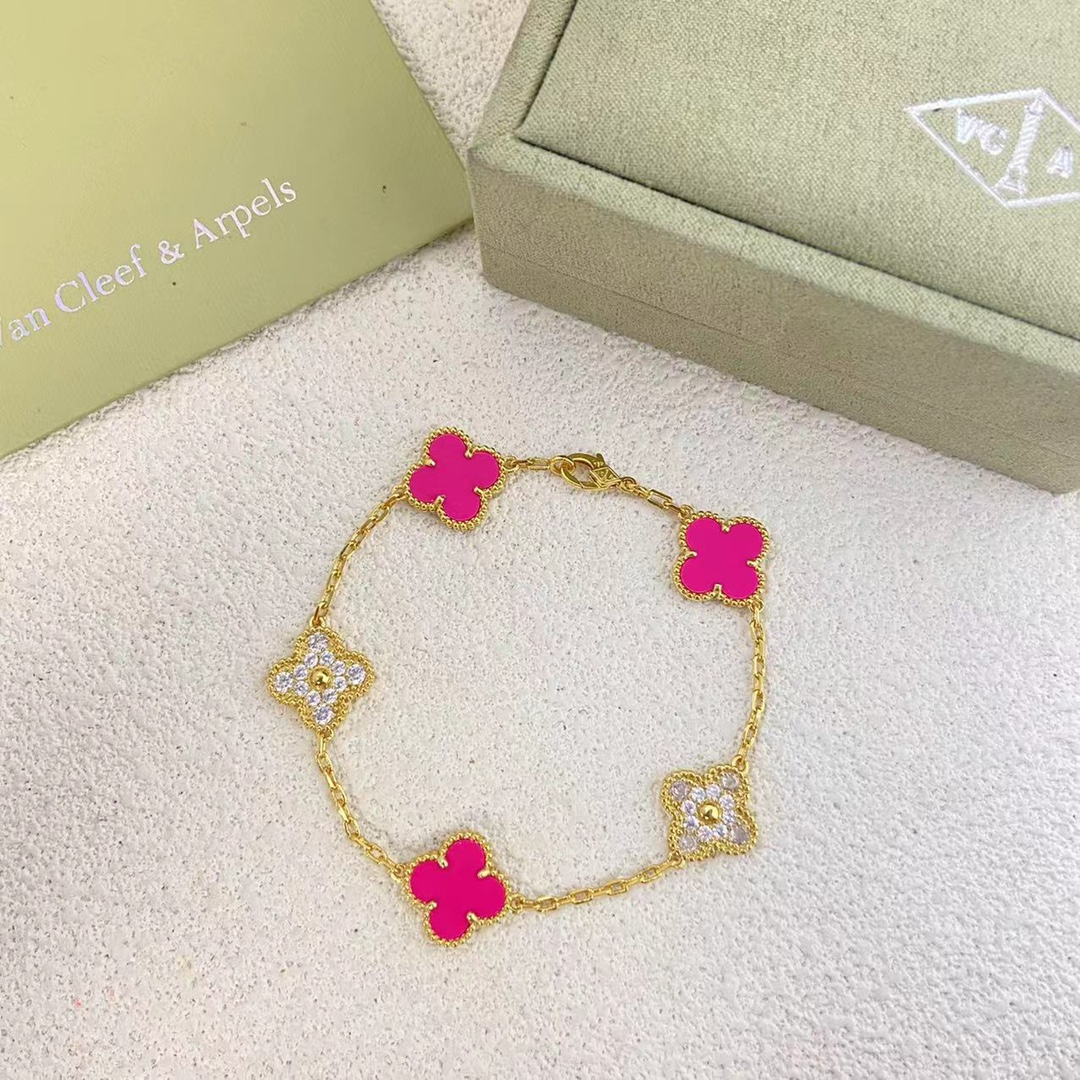 VCA Diamond and Rose Red Vintage Alhambra Bracelet 5 Motifs - Rep Fashion™