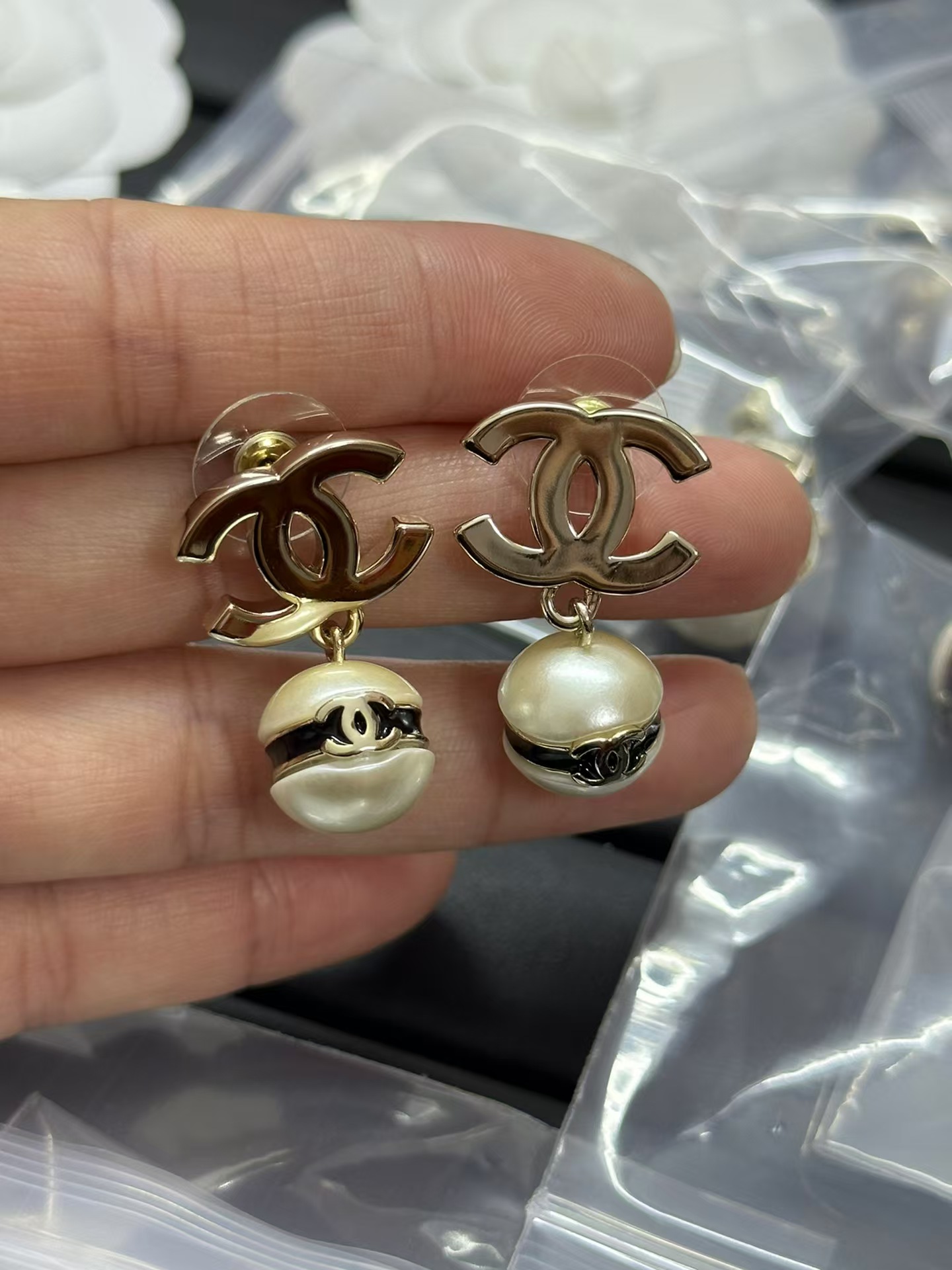 Chanel Polish Double C with Pearl Dangle Earrings - Rep Fashion™