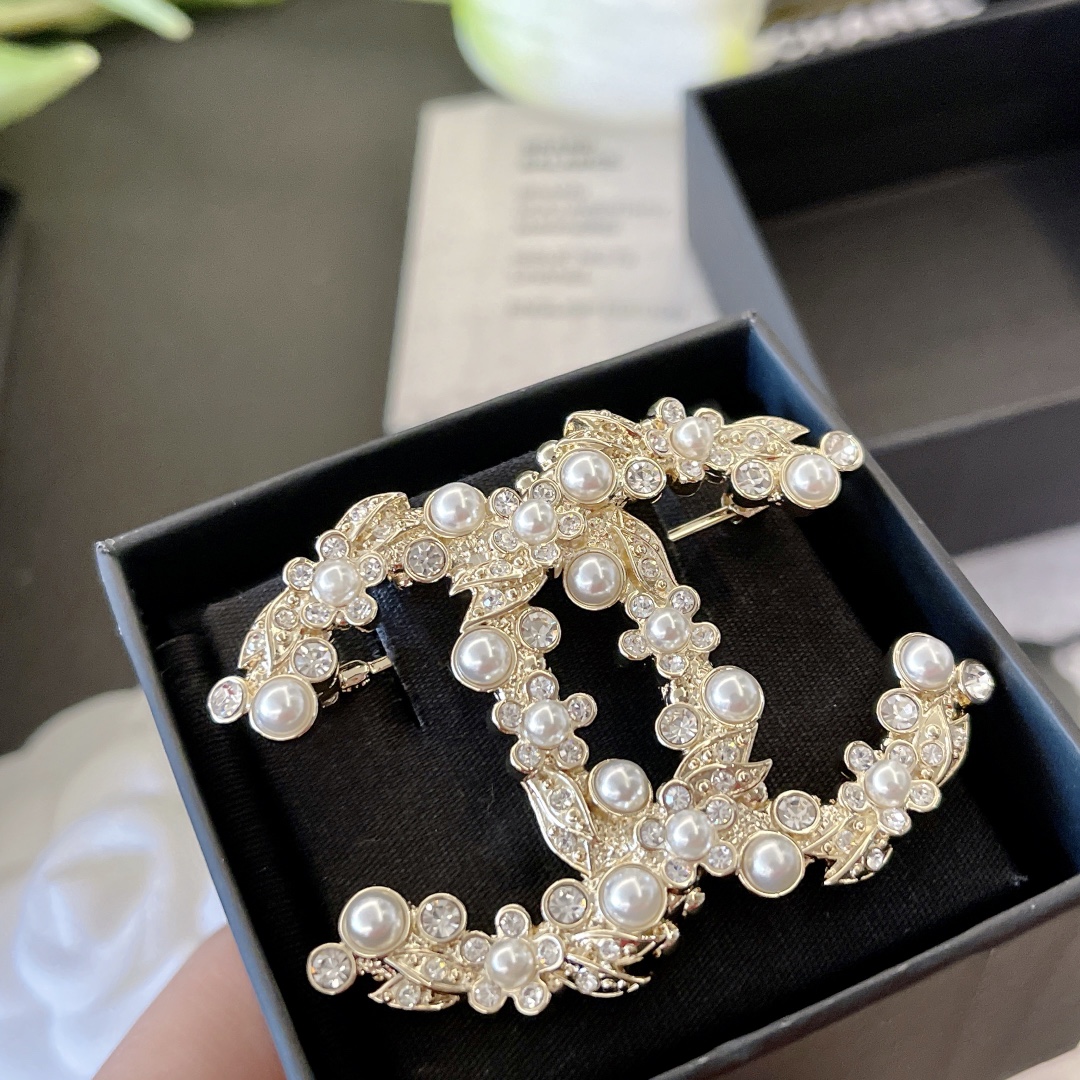 Chanel Flower Brooch - Rep Fashion™