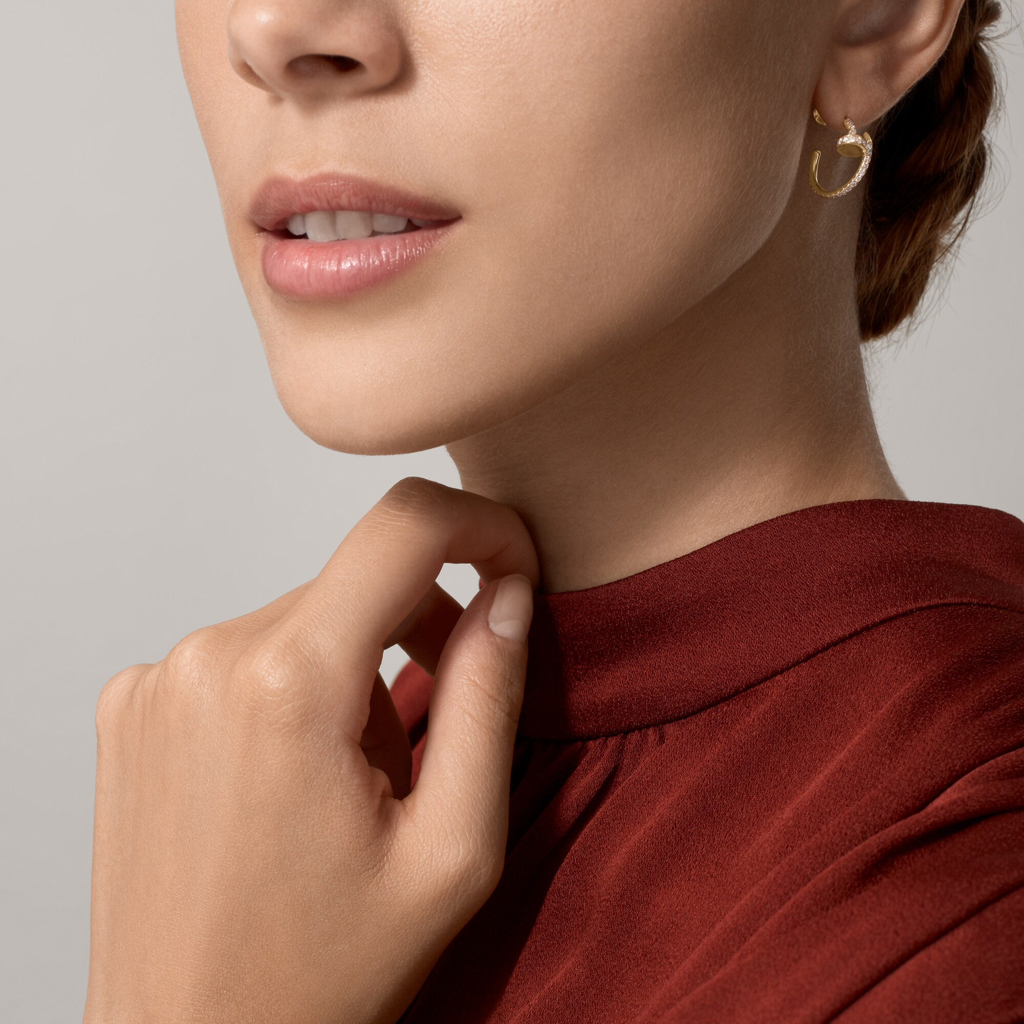 Cartier Juste un Clou Hoop Earrings, Small Model, Full Diamond Paved - Rep Fashion™