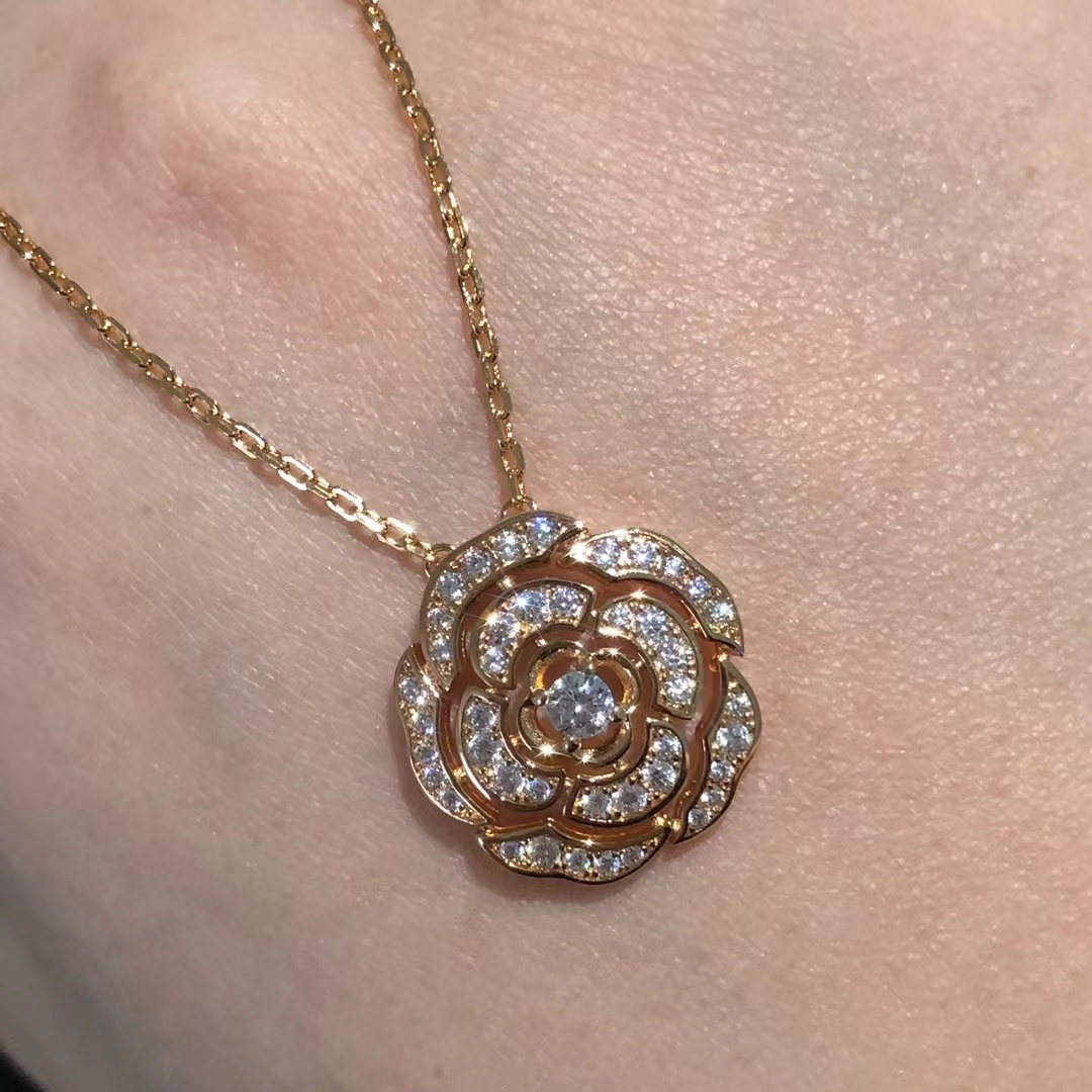 Chanel Diamond Camellia Flower Pendant Necklace - Rep Fashion™