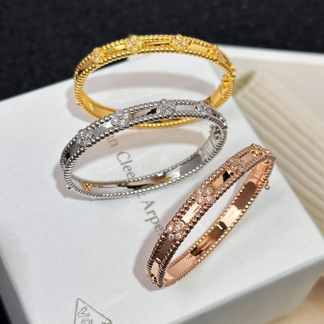 VCA Perlee Sweet Clovers Bracelet Bangle, Medium Model - Rep Fashion™