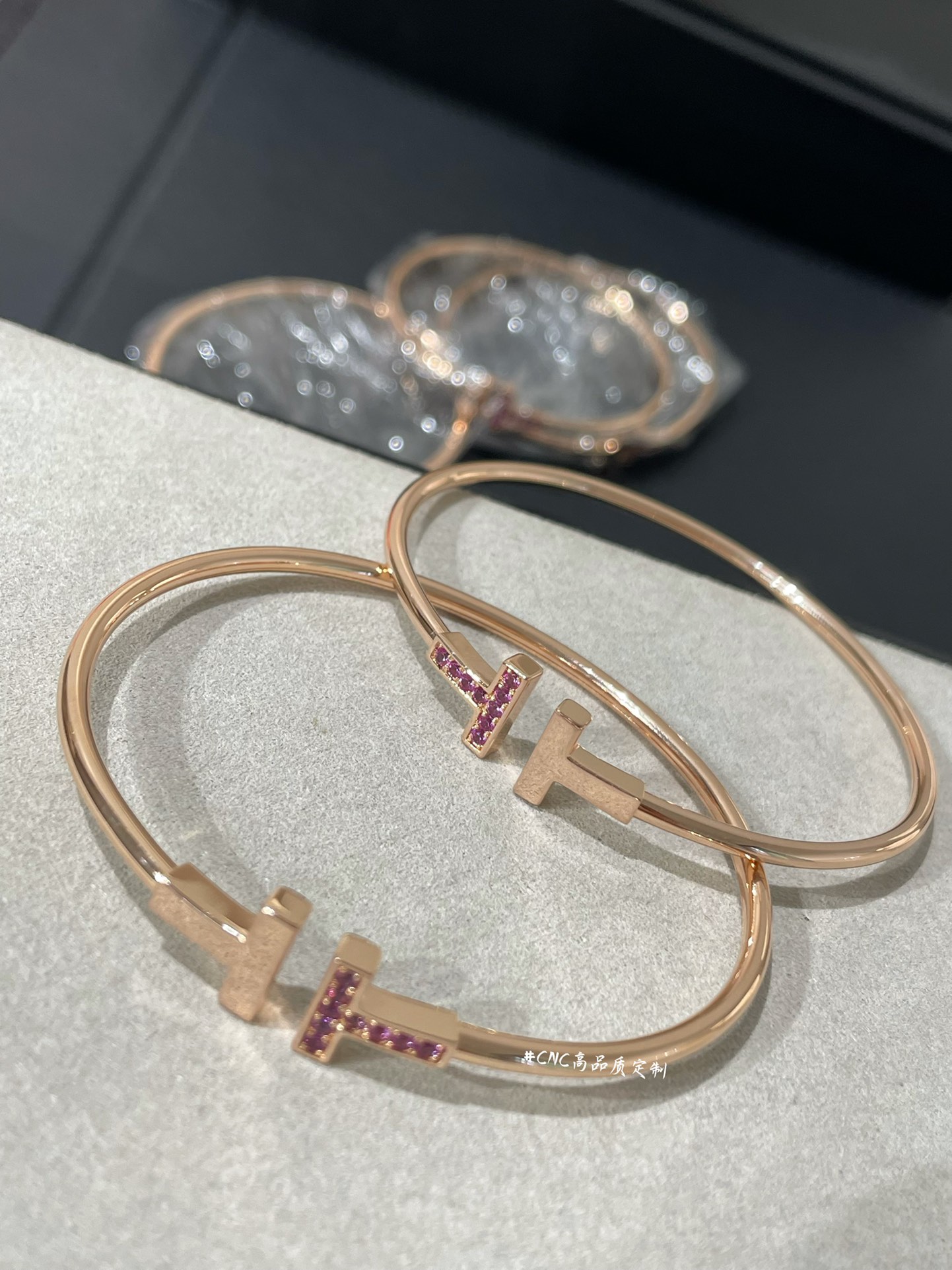 Tiffany Paved Pink Diamond Double T Bangle Bracelet - Rep Fashion™