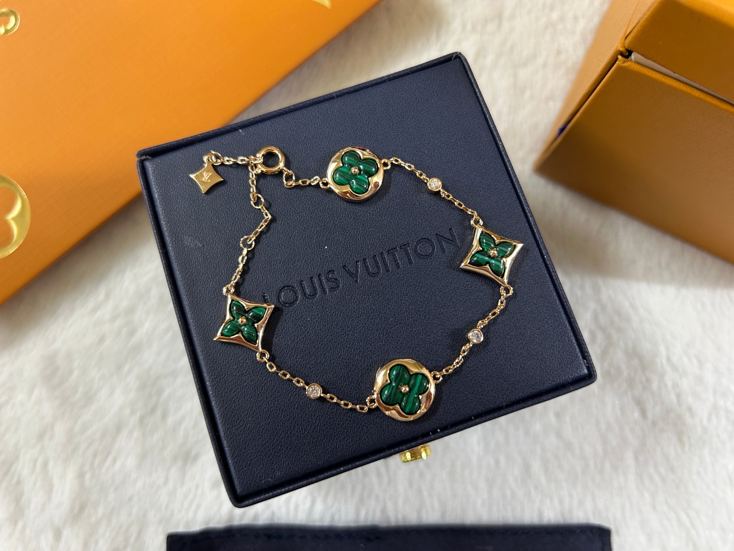 Louis Vuitton Malachite Color Blossom BB Star Sun Bracelet - Rep Fashion™