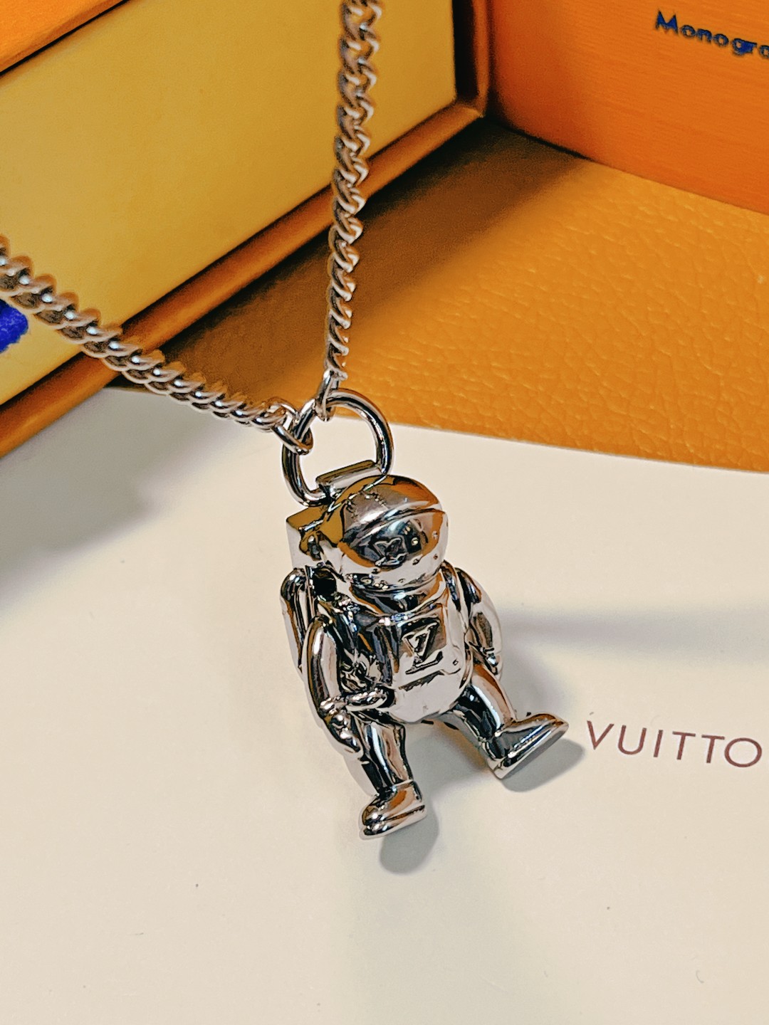 Louis Vuitton LV Galaxy Astronaut Necklace - Rep Fashion™