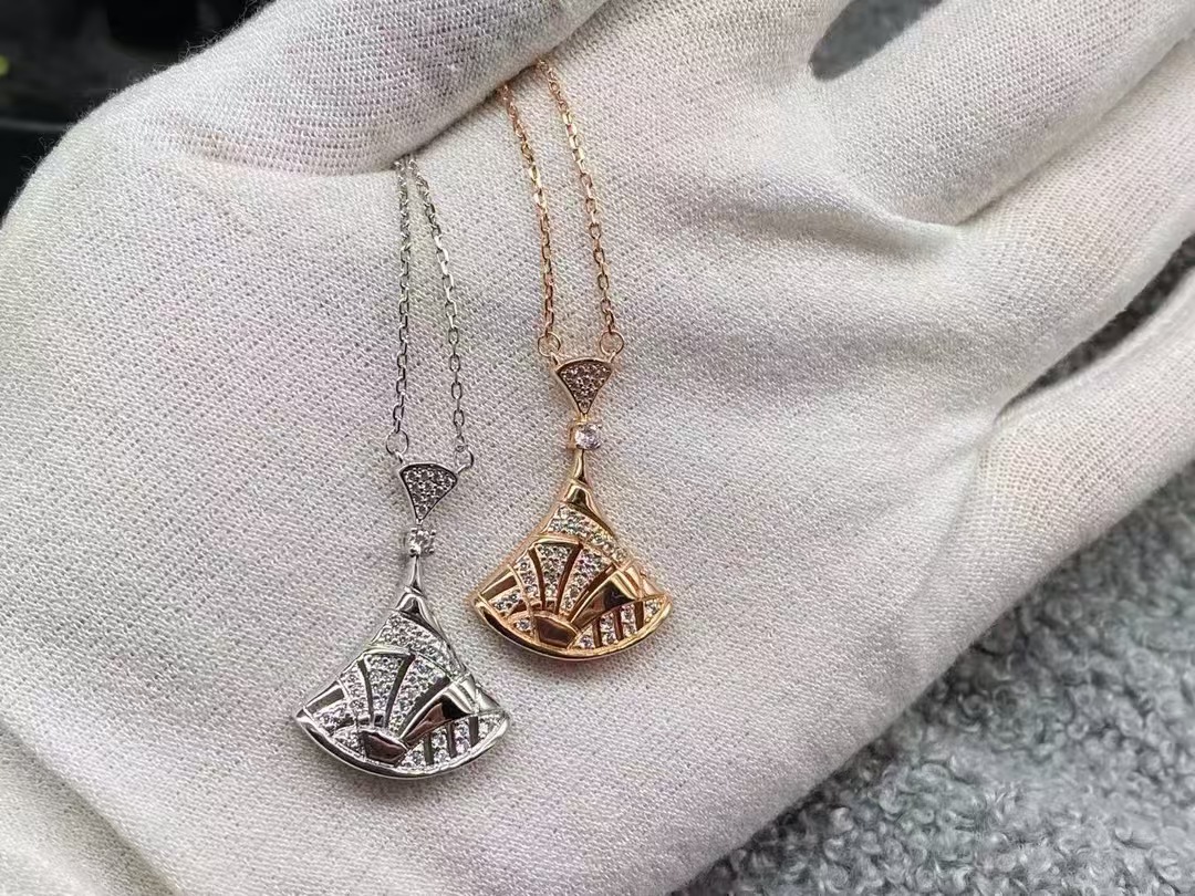 Bvlgari Divas' Dream Necklace - Rep Fashion™