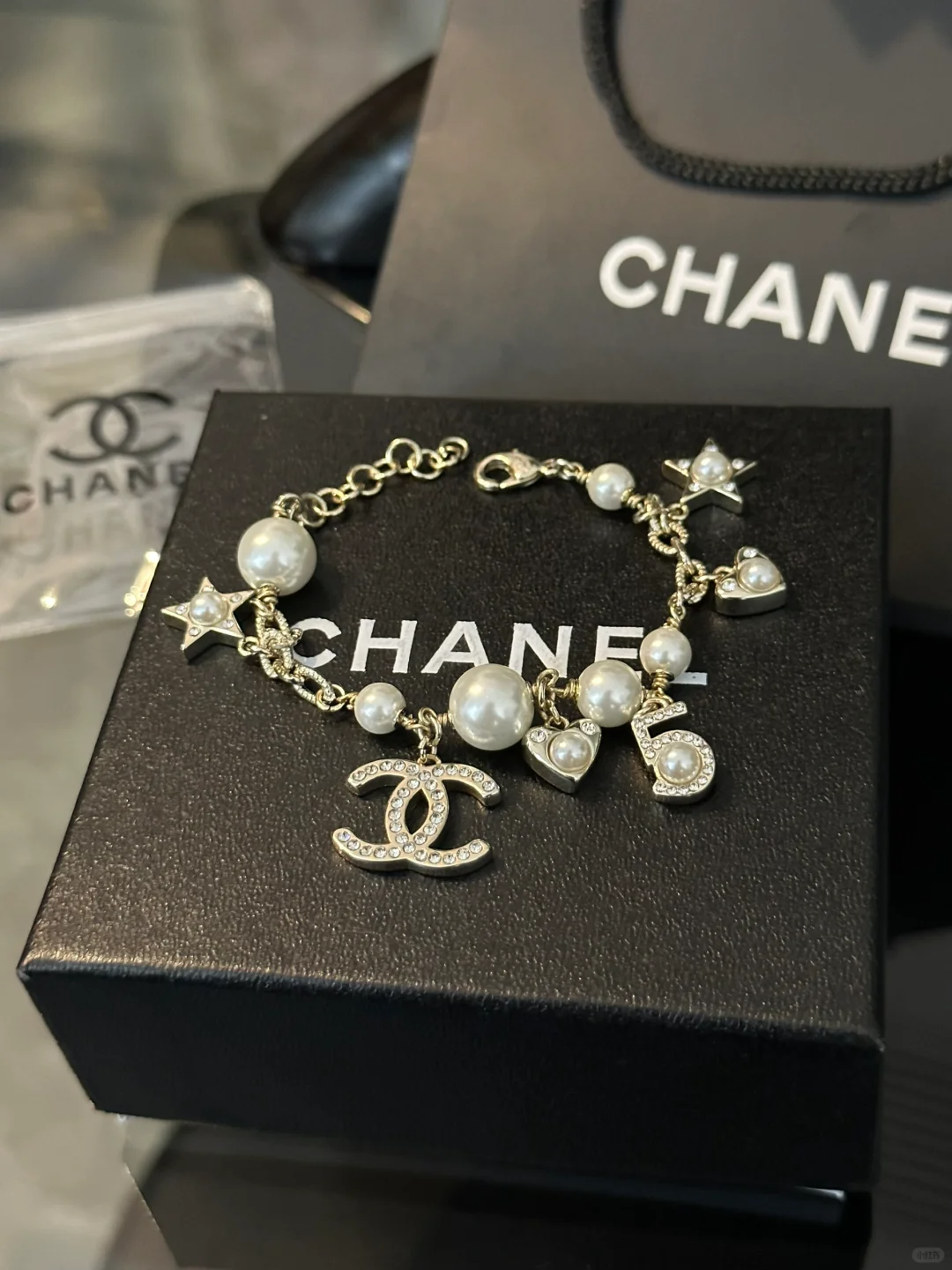 Chanel Heart Star NO.5 Pearl Bracelet - Rep Fashion™