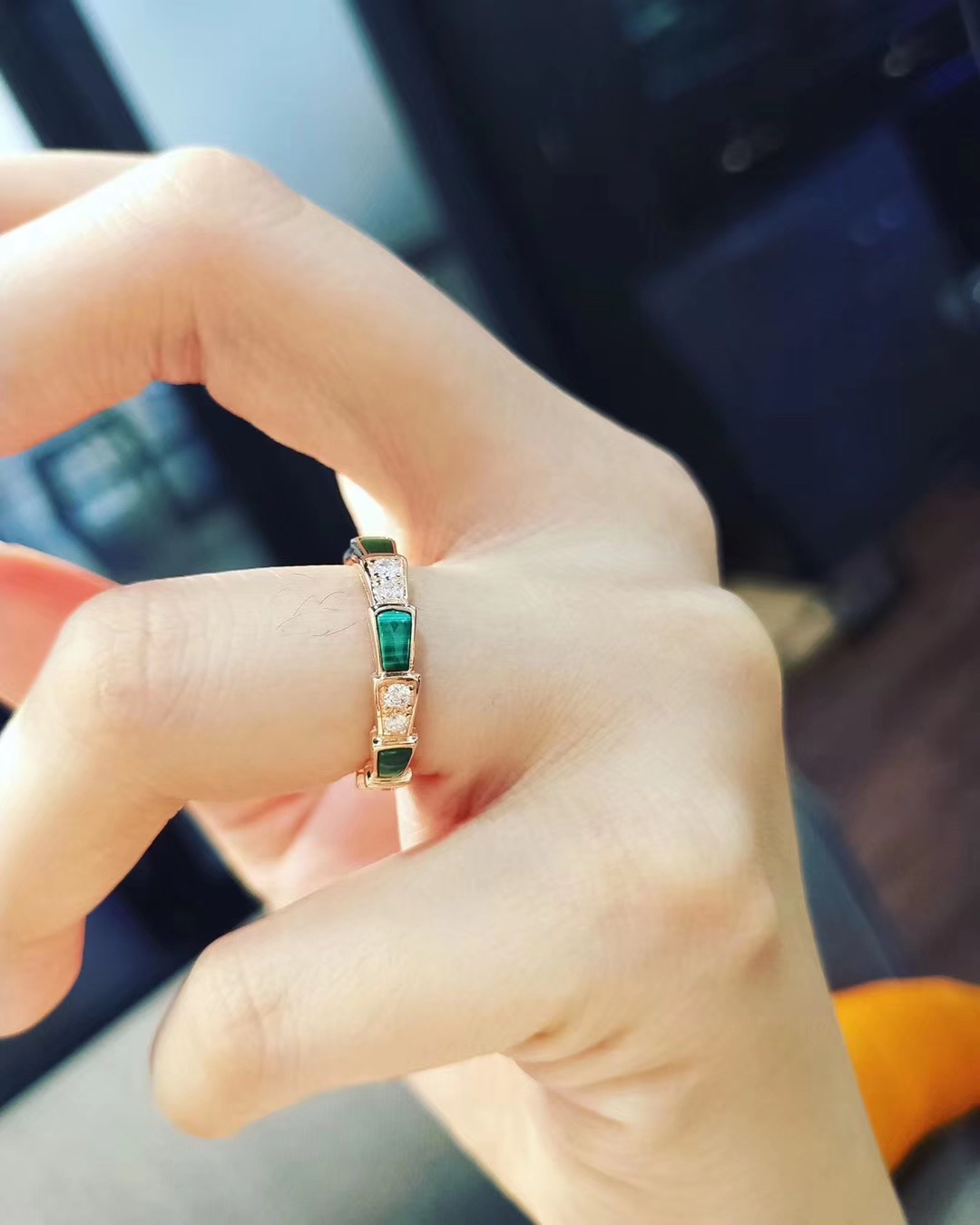 Bvlgari Rose Gold and Malachite Serpenti Viper Ring - Rep Fashion™