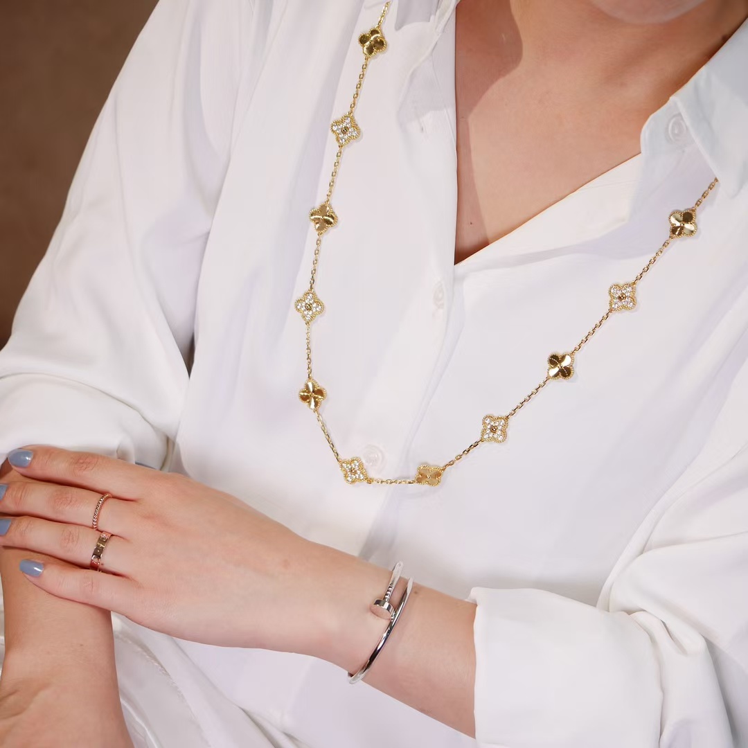 VCA Vintage Alhambra Long Necklace, 20 Motifs - Rep Fashion™