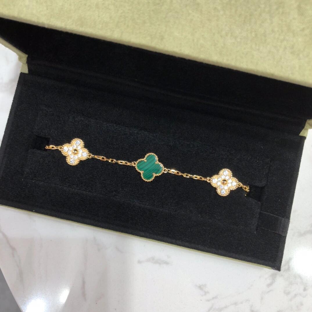 VCA Diamond and Malachite Vintage Alhambra Bracelet in Gol-tone, 5 Motifs - Rep Fashion™