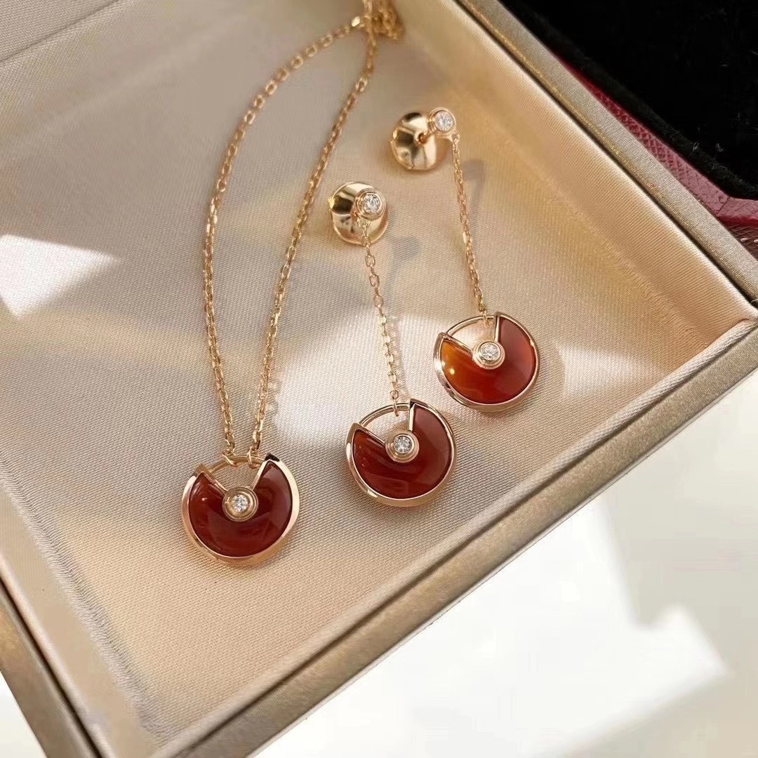 Cartier Amulette de Dangle Earrings - Rep Fashion™