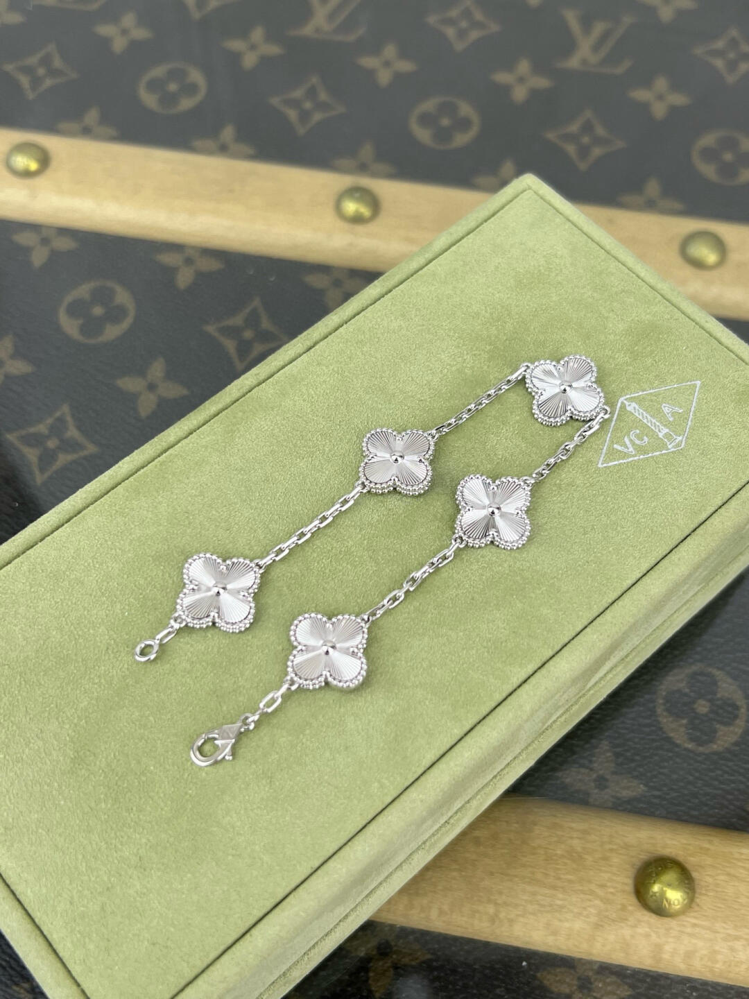 VCA Laser Silver 5 Motifs Vintage Alhambra Bracelet - Rep Fashion™