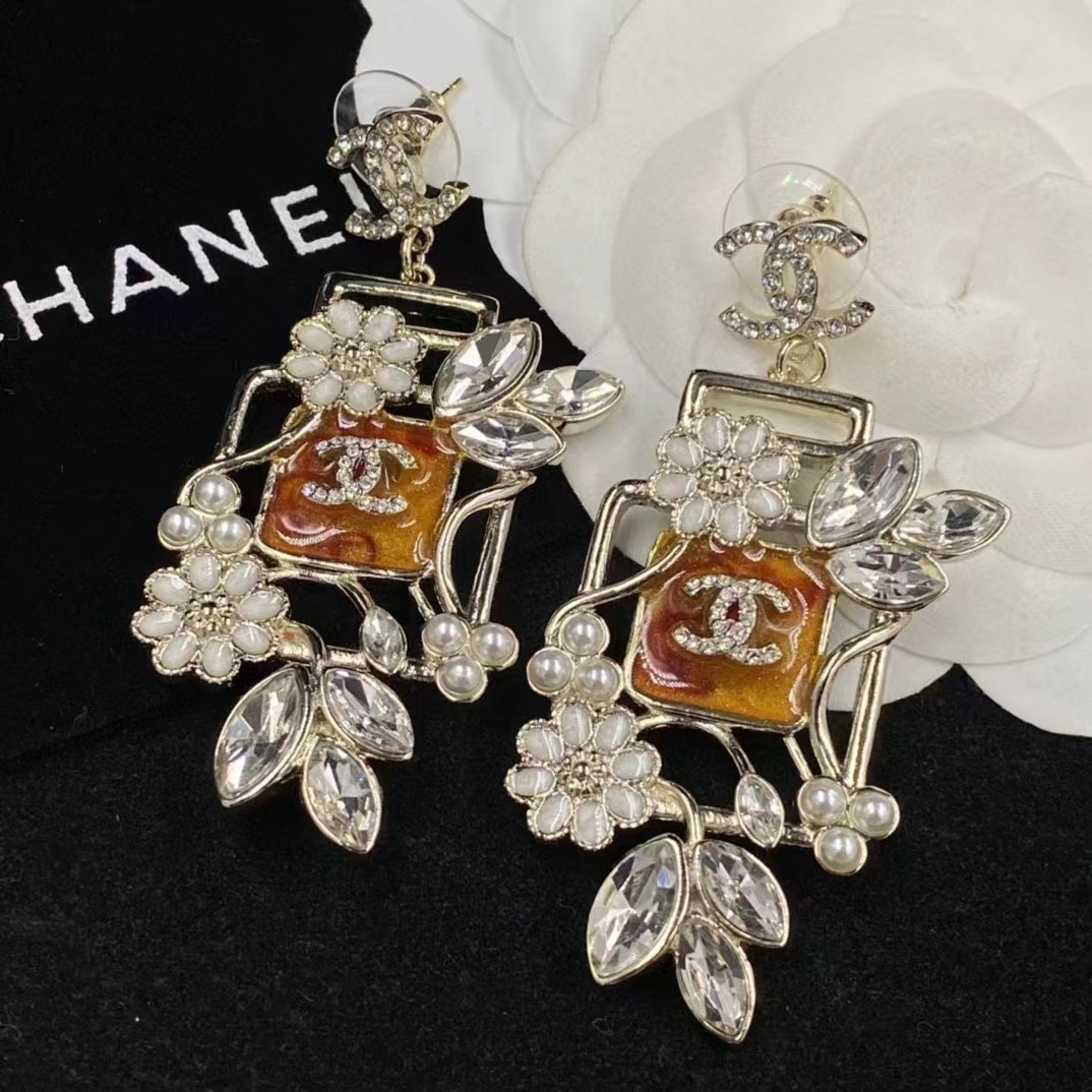 Chanel Vintage Blooming Flowers Earrings - Rep Fashion™