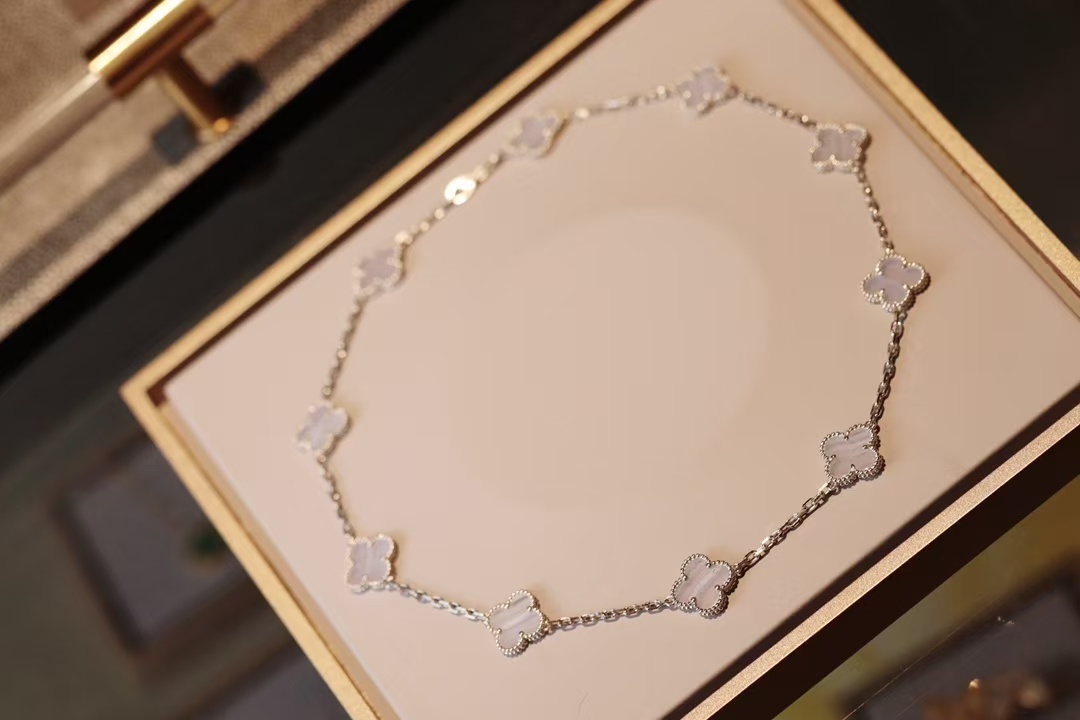 VCA Vintage Alhambra Necklace, 10 Motifs - Rep Fashion™