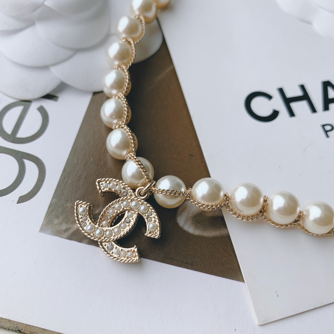 Chanel Light Gold Chain Wrap Pearl Bracelet with CC Charm - Rep Fashion™