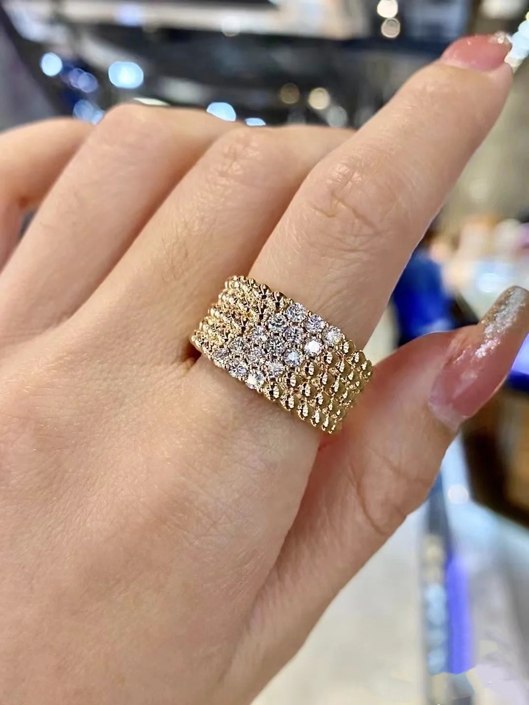 VCA Perlee Diamond Ring - Rep Fashion™