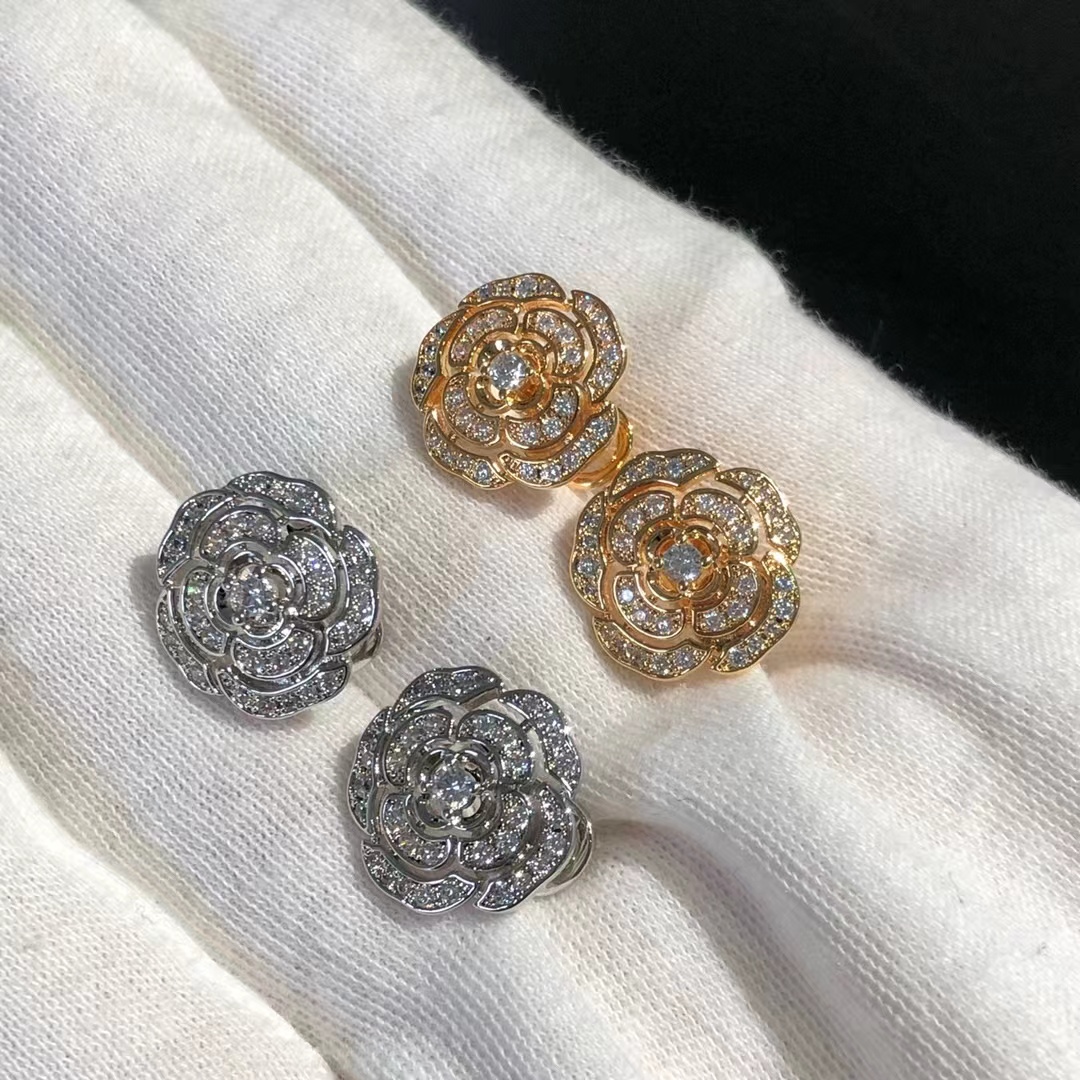 Chanel Diamond Camellia Stud Earrings - Rep Fashion™