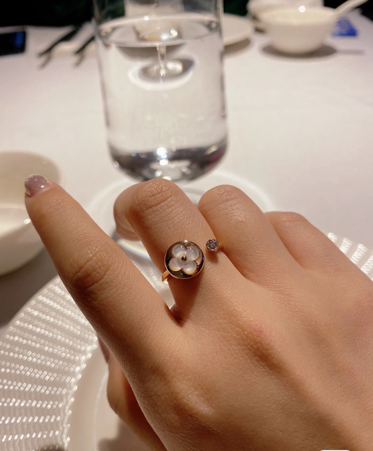 Louis Vuitton White Mother of Pearl Sun Open Ring - Rep Fashion™