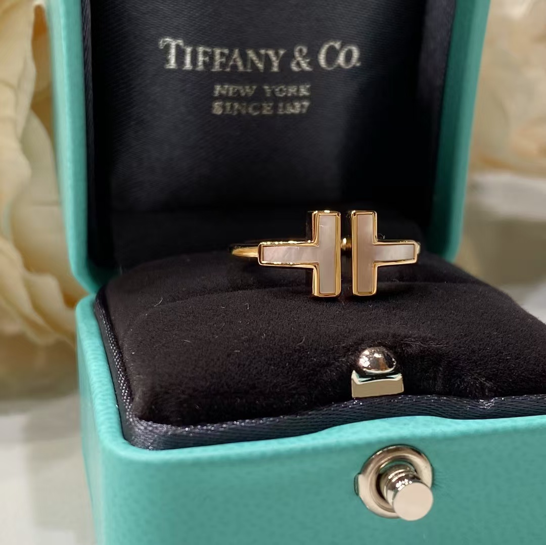 Tiffany Mother of Pearl Double T Ring - Rep Fashion™