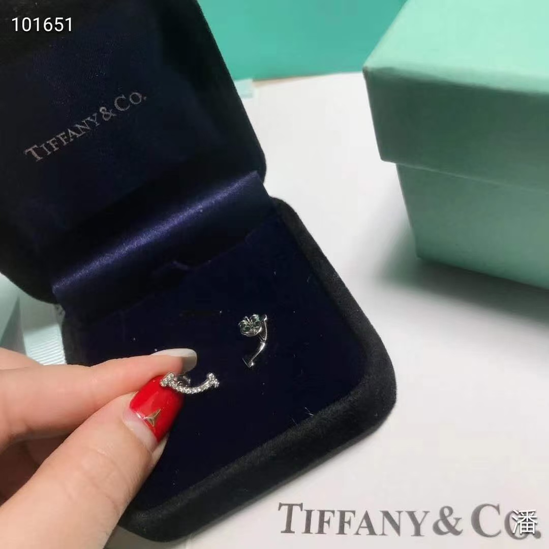 Tiffany T Smile With Diamond Earrings - Rep Fashion™