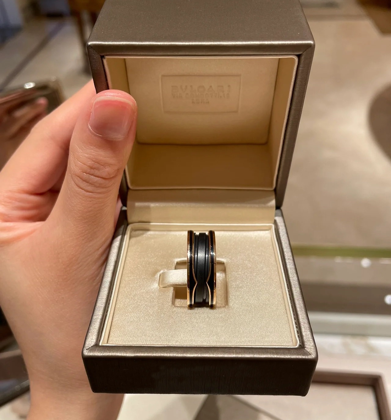 Bvlgari Rose Gold Frosted Black Ceramic B.zero1 Ring - Rep Fashion™