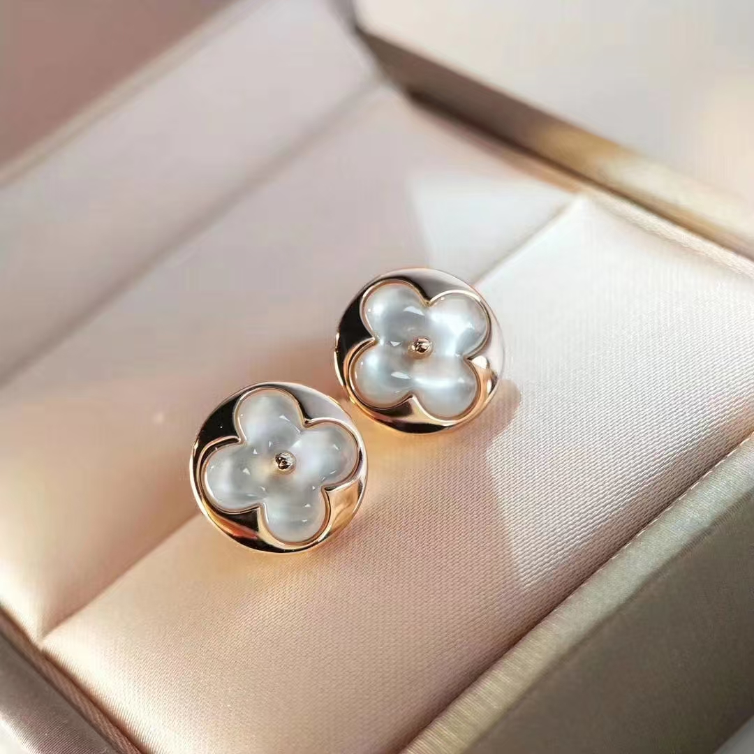 Louis Vuitton Color Blossom Sun Ear Stud Earrings - Rep Fashion™
