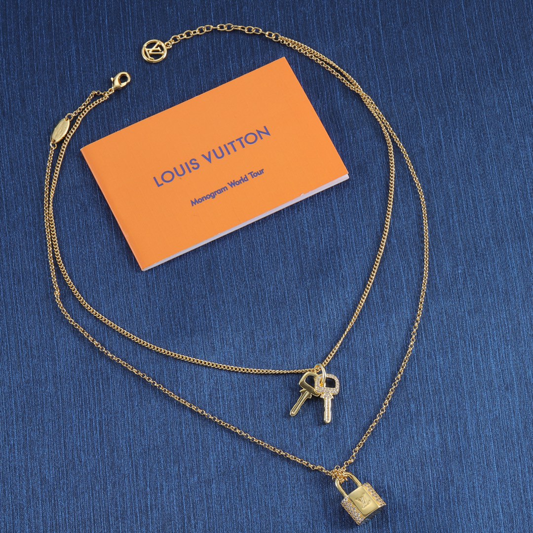 Louis Vuitton 2 Layers Lock and Key Necklace - Rep Fashion™