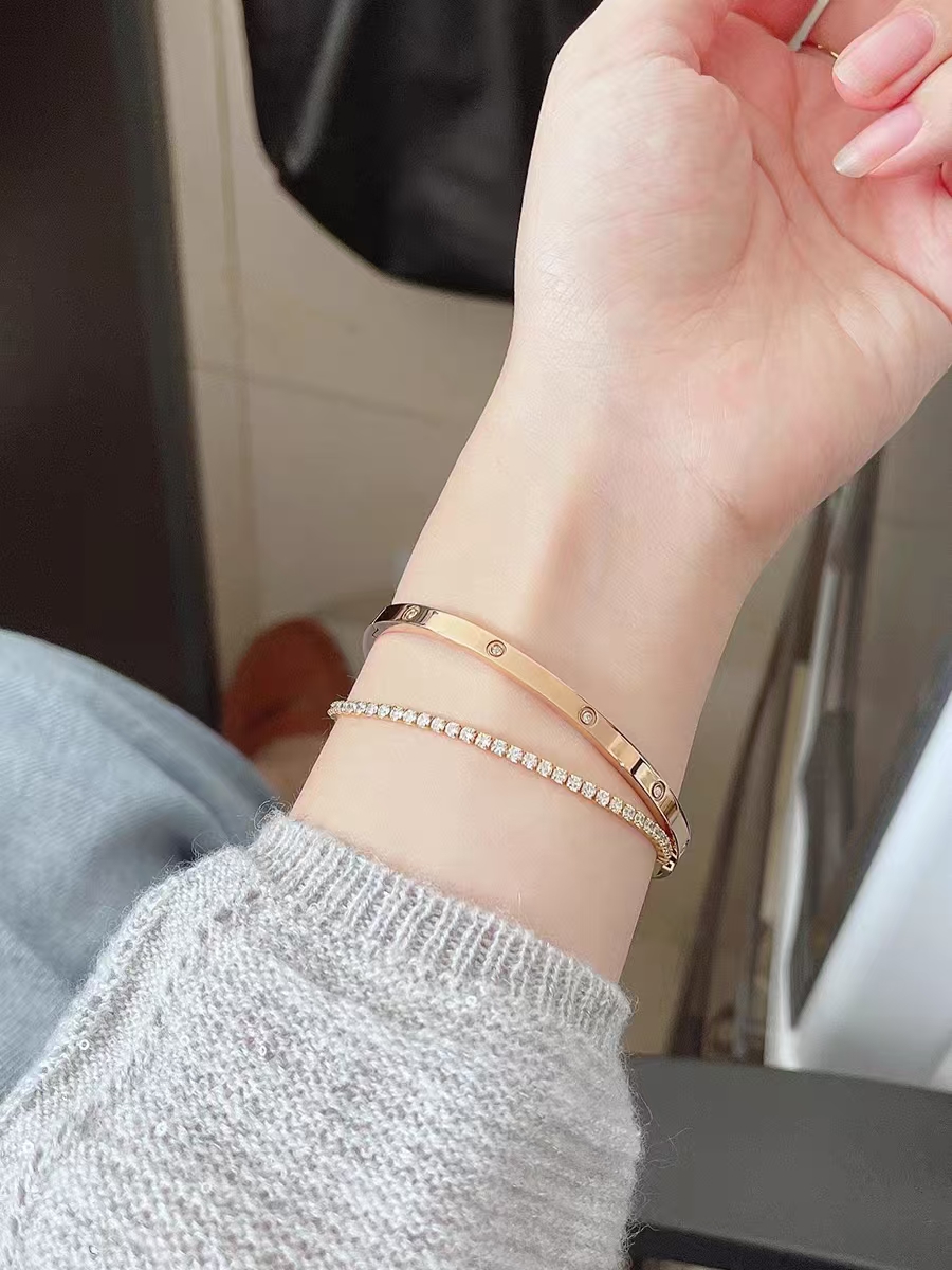 Cartier LOVE Bangle Bracelet - Rep Fashion™