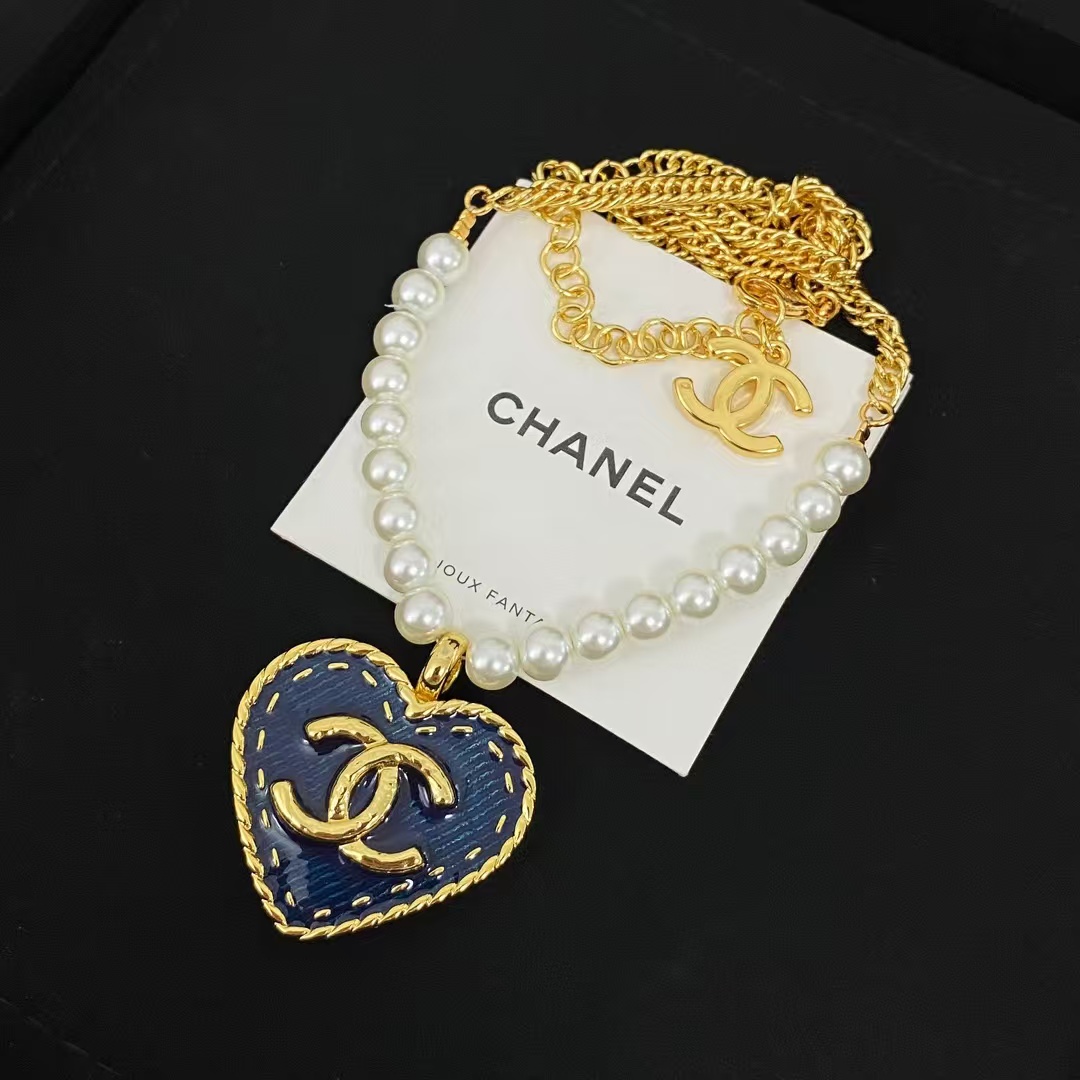 Chanel Denim Heart Double C Pendant Pearl Necklace - Rep Fashion™